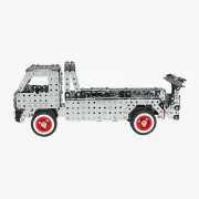 Zijaanzicht bergingswagen met rode velgen