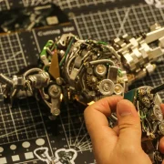 Lichaam mechanische stier in de maak