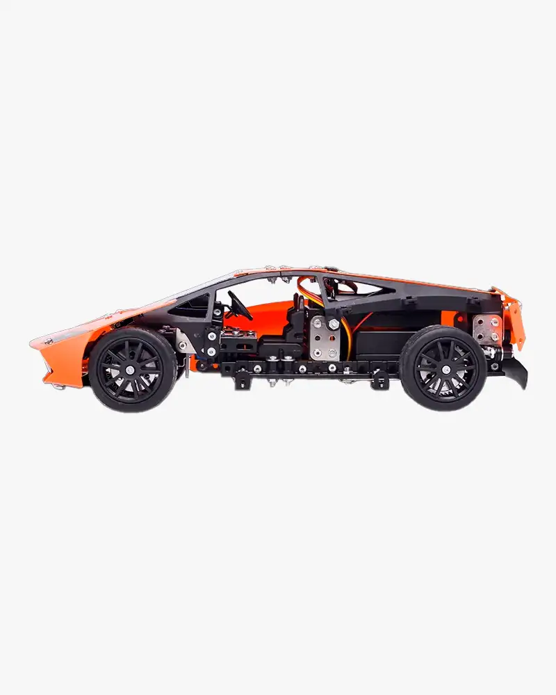 Open zijaanzicht oranje Lamborghini