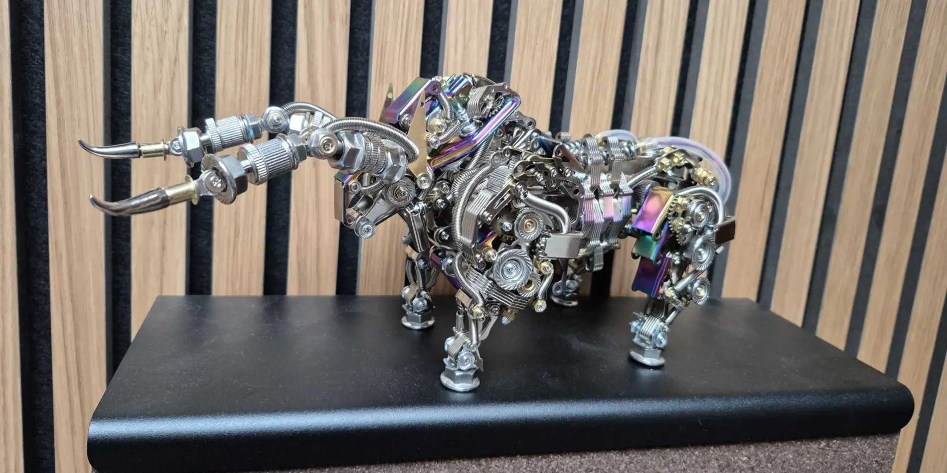 Mechanische Stier bg