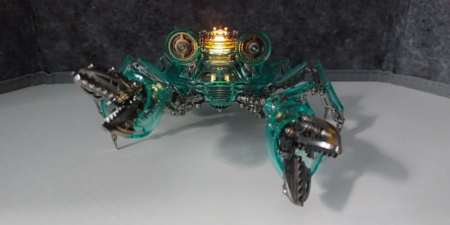 Vooraanzicht groene mechanische krab